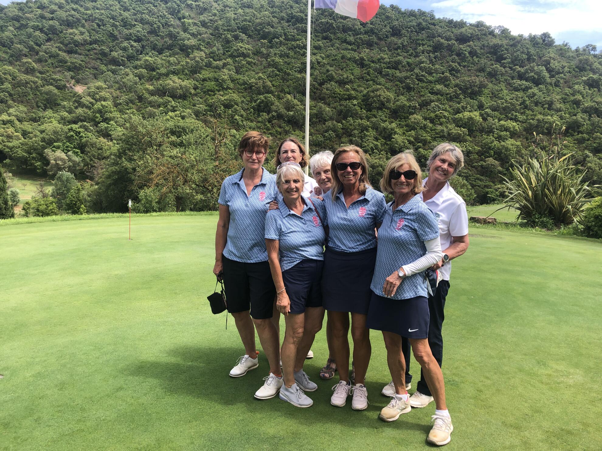 Compétition Interclub féminin à Valcros pour Barbaroux 